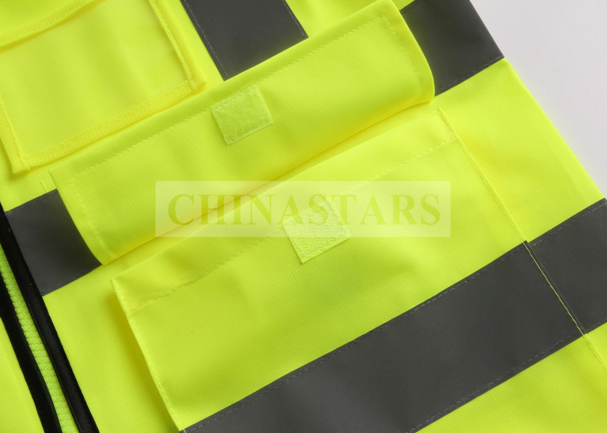 City councilor eyes law on reflective vests